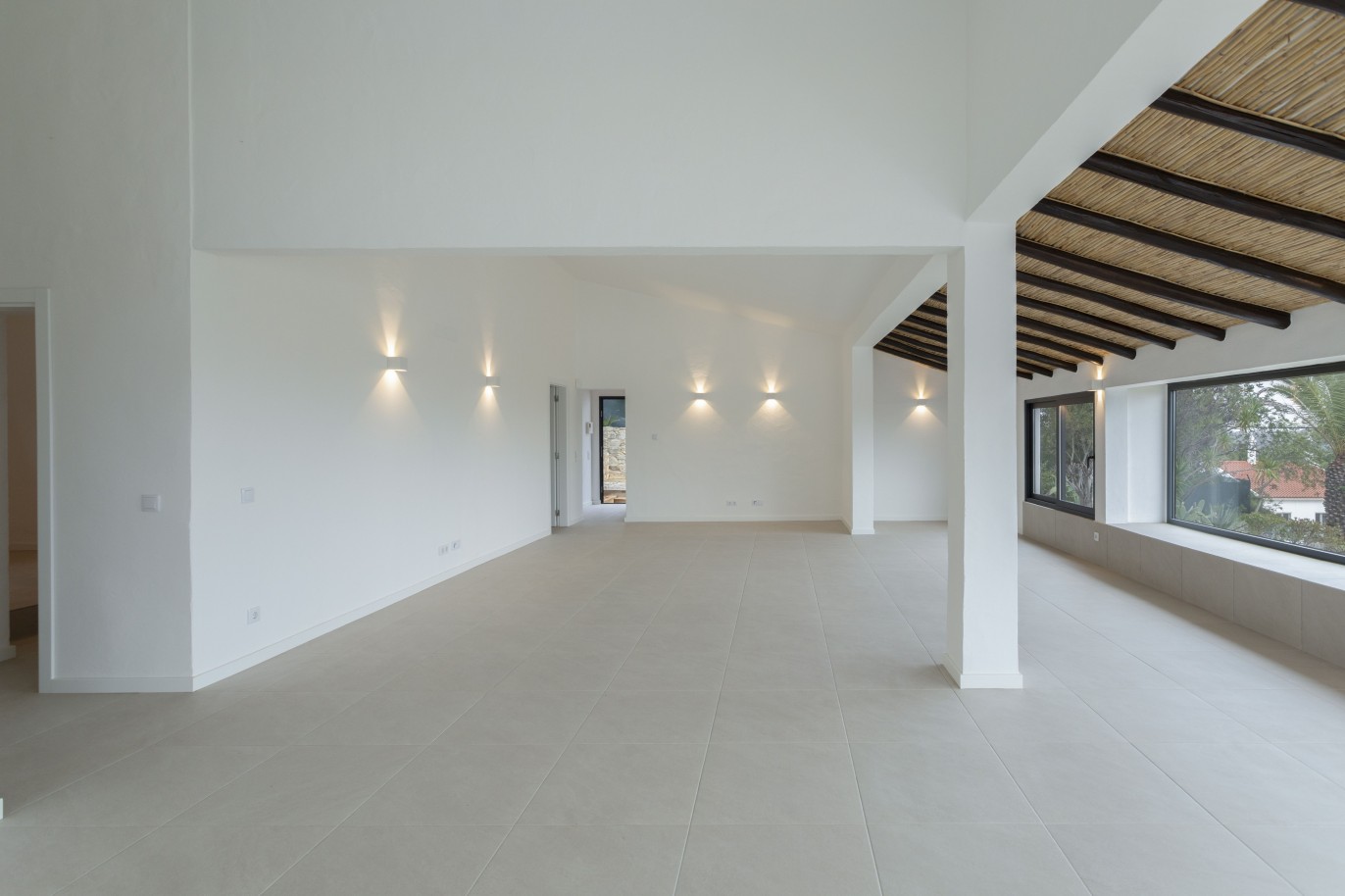 Villa de 3 dormitorios con vistas al mar y piscina, en venta en Santa Barbara, Algarve_245044