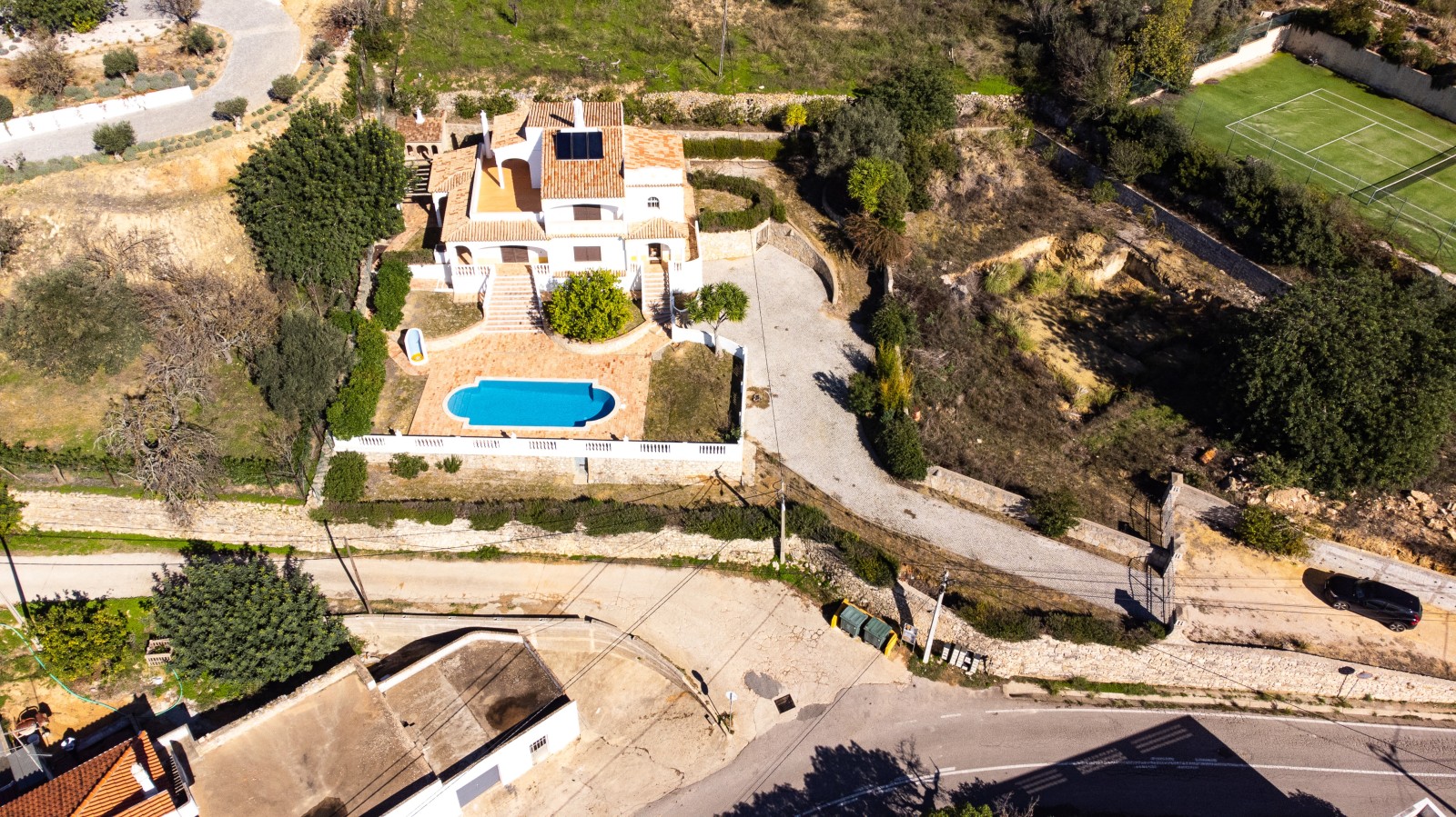 Villa mit 4 Schlafzimmern, Terrain, Boliqueime, Loulé, Algarve _245311