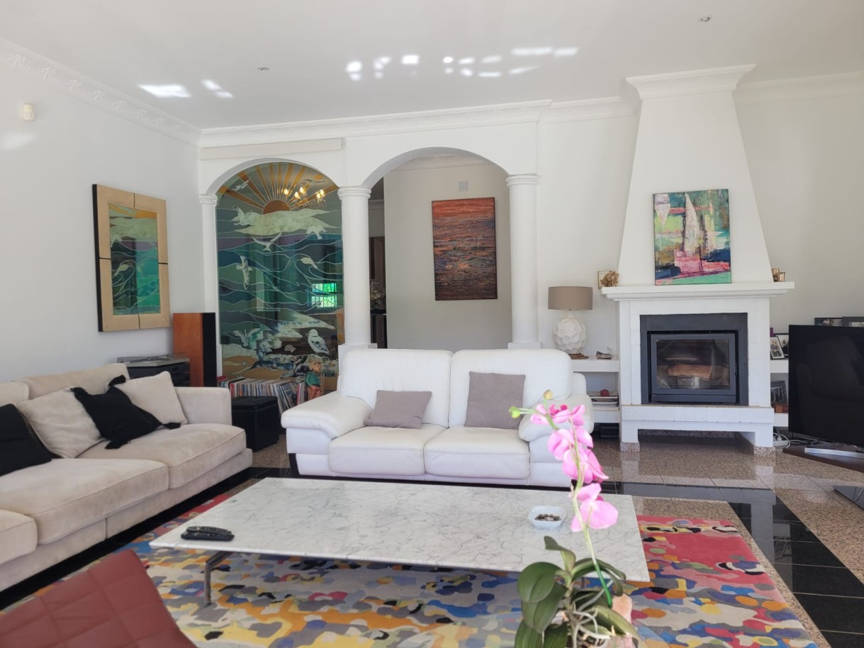 4 Bedroom Villa with pool for sale in Penina Golf, Alvor, Algarve_245373