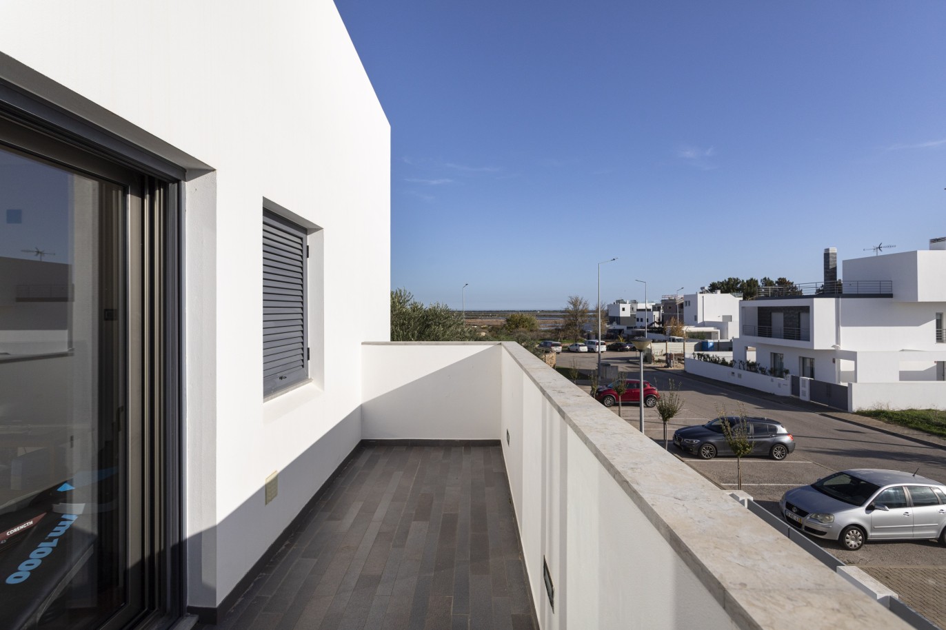 Modern 3+1 bedroom villa with pool and sea view, for sale in Tavira, Algarve_245610