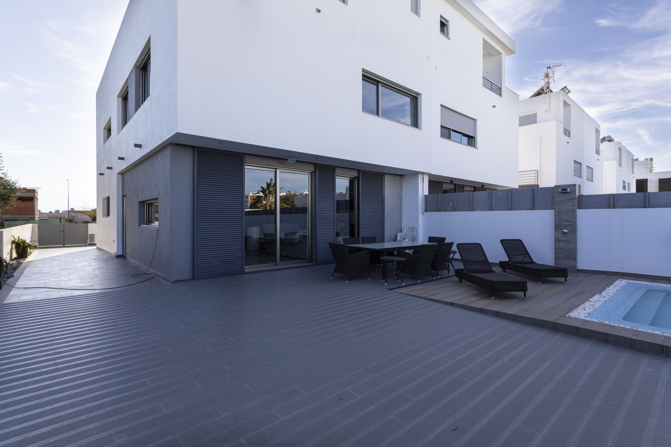 Modern 3+1 bedroom villa with pool and sea view, for sale in Tavira, Algarve_245612