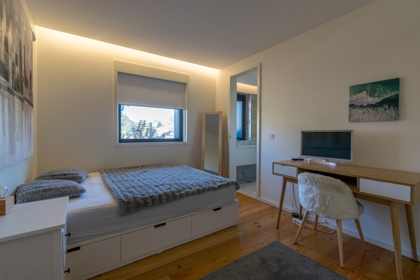 Drei-Zimmer-Wohnung, zu verkaufen, nahe Parque Cidade, Porto, Portugal_246166
