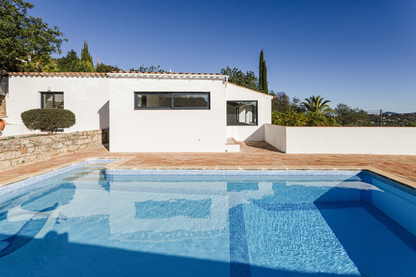 3 bedroom villa with sea view and pool, for sale in Santa Barbara, Algarve_246327