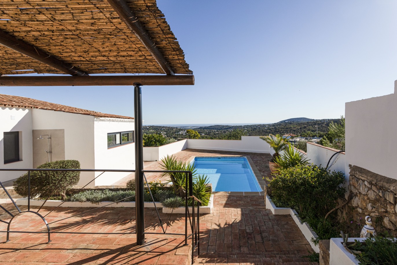3 bedroom villa with sea view and pool, for sale in Santa Barbara, Algarve_246331