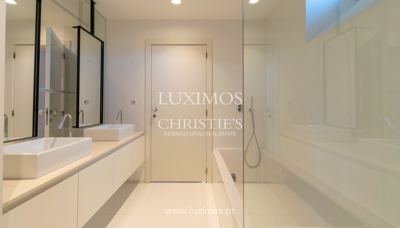 5 Bedroom Villa/Townhouse's Image 9