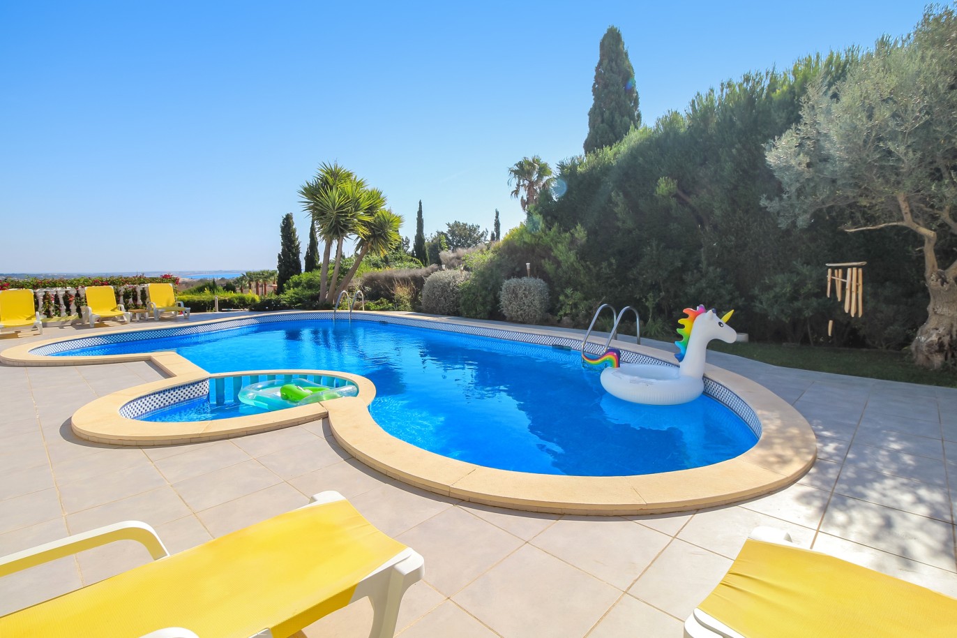 Fantastique villa de 6 chambres, avec piscine, à vendre à Lagos, Algarve_246669