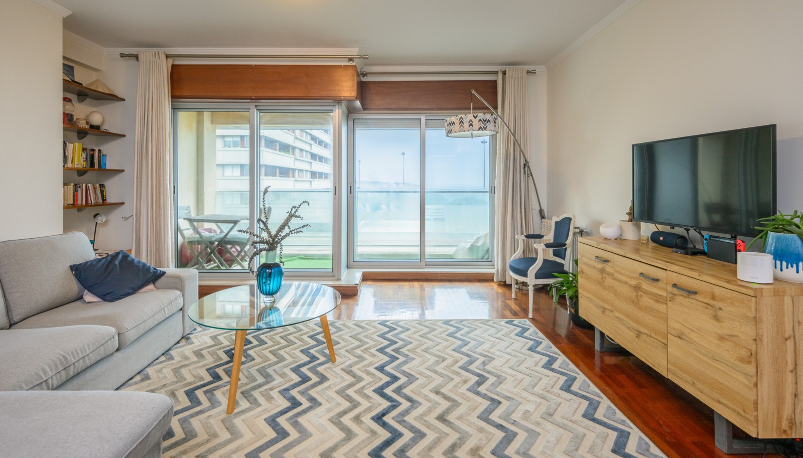 Three bedroom apartment on the seafront in Matosinhos Sul, Portugal_246674