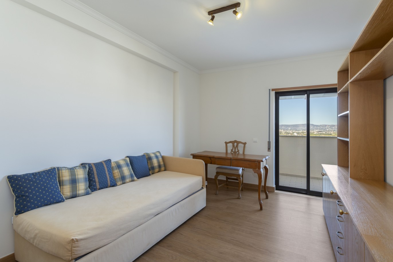 2 Schlafzimmer Penthouse mit Meerblick zu verkaufen in Faro, Algarve_247883