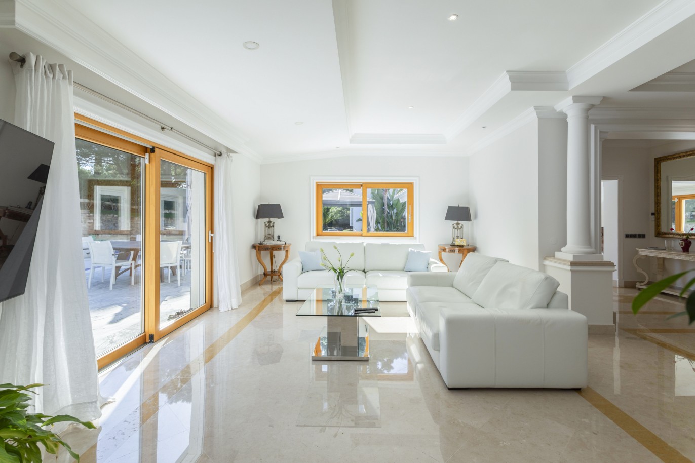 Villa de luxe de 5+2 chambres avec piscine, à vendre à Vilamoura, Algarve_248111