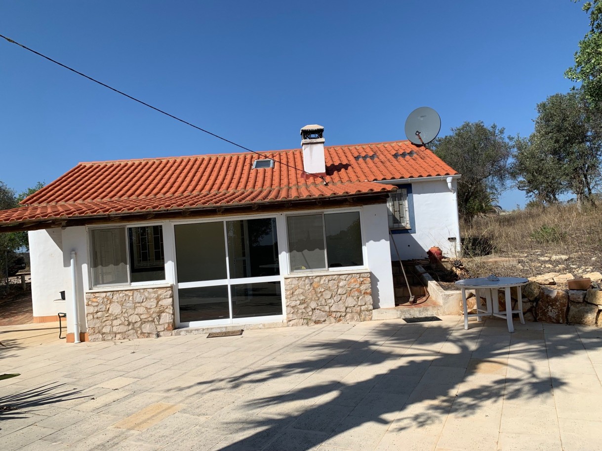 Terrain fantastique avec villa, à vendre, à Poio, Portimão, Algarve_248508