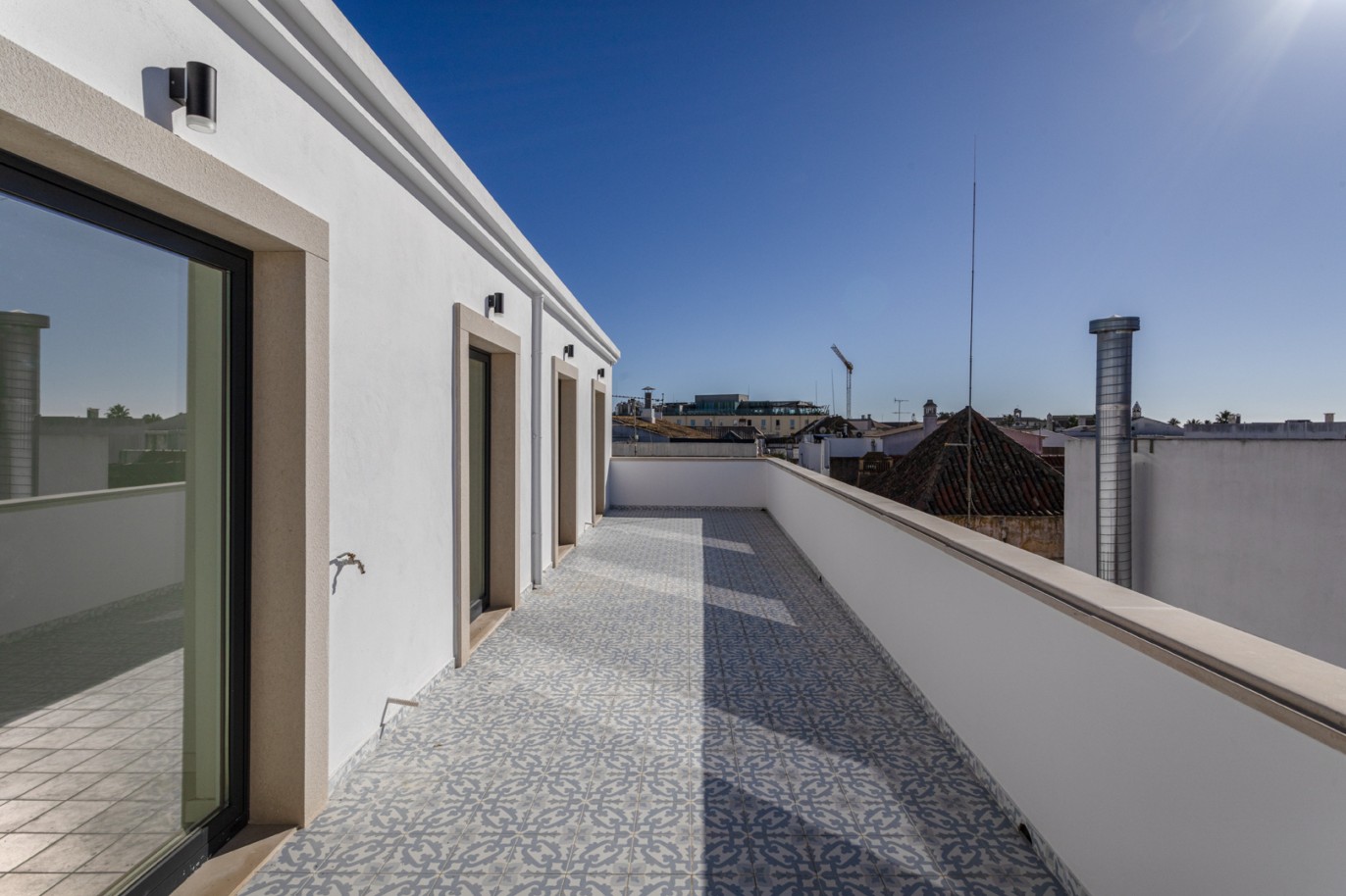 Bâtiment fantastique à vendre dans le centre de Faro, Algarve_248608