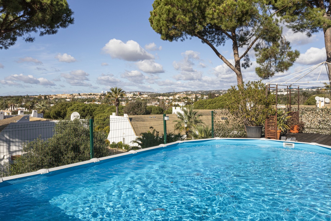 2 Schlafzimmer Villa mit Pool, zu verkaufen in Vilamoura, Algarve_248809