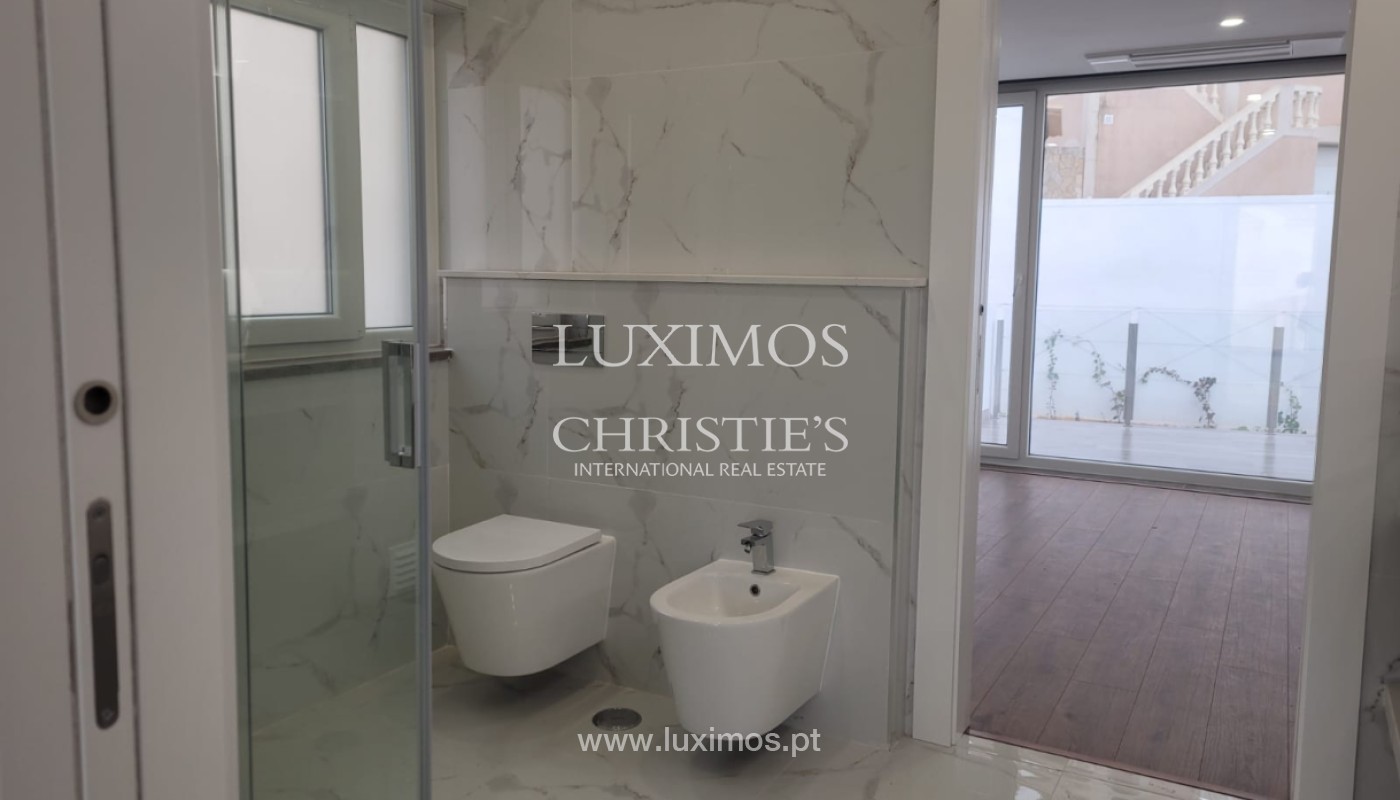 4 Bedroom Villa/Townhouse's Image 3