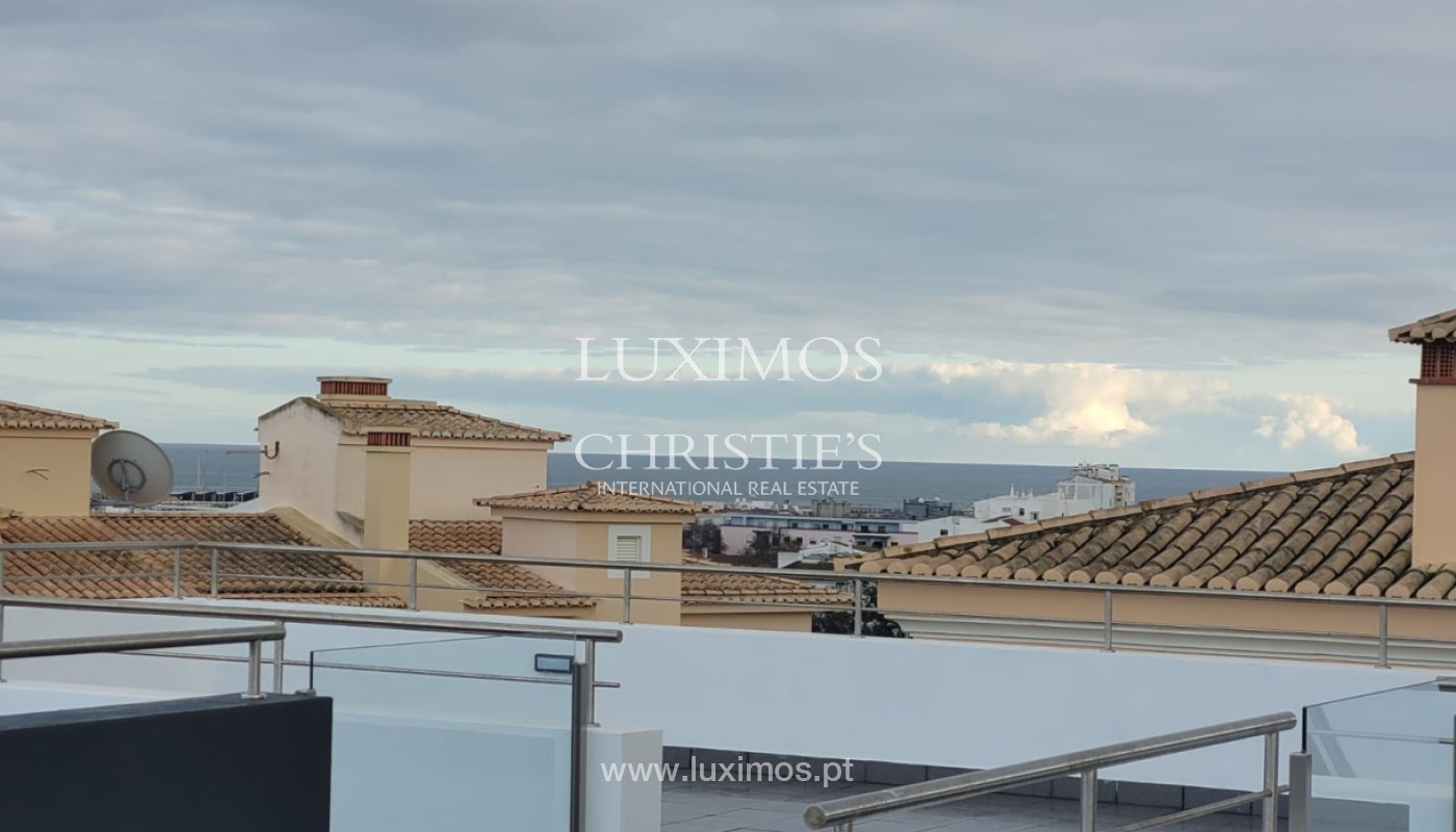 4 Bedroom Villa/Townhouse's Image 10