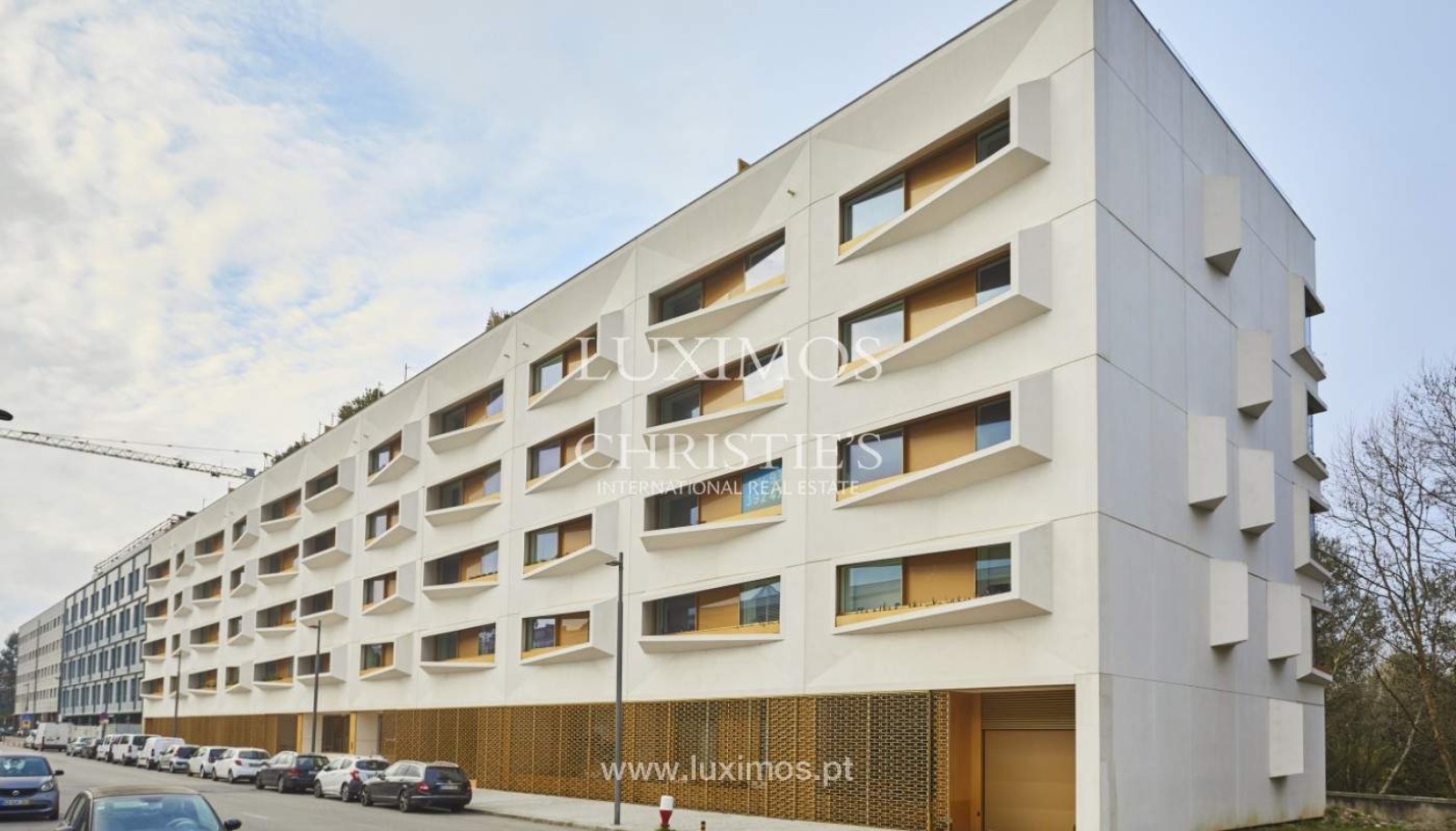 Luxury apartament with swimming pool, near the City Park, Porto, Portugal_249041