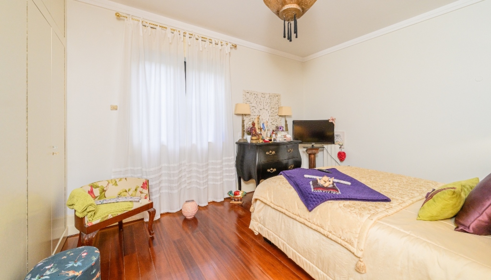 Drei+1-Zimmer-Wohnung mit Balkonen, zu verkaufen, in Foz do Douro, Prtugal_250009