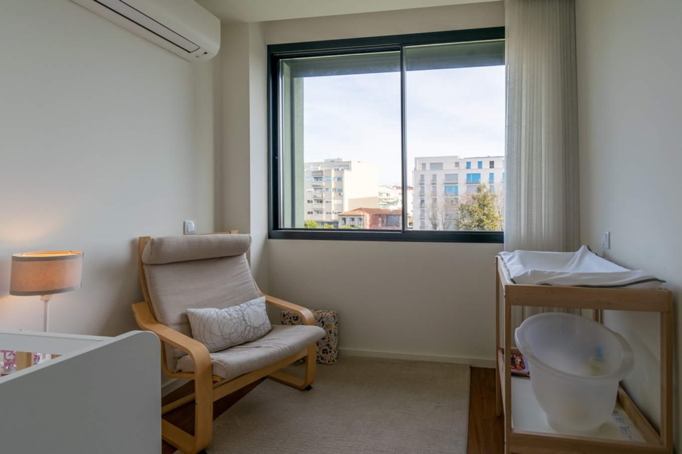 Appartement duplex de 2 chambres, avec balcon, à vendre, centre de Porto, Portugal_250584