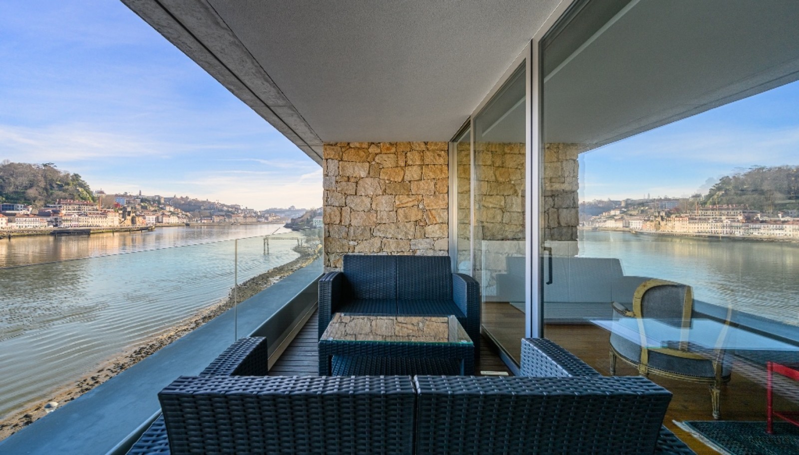 Appartement de 2 chambres face au fleuve Douro, à vendre, à Gaia, Portugal_250643