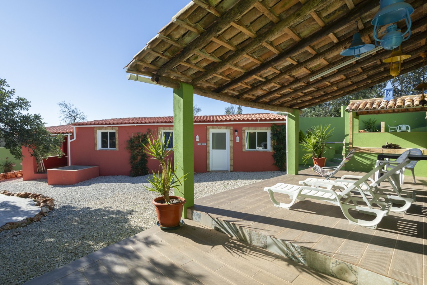 Fantastic 7 bedroom villa with pool, for sale in Alte, Algarve_250645