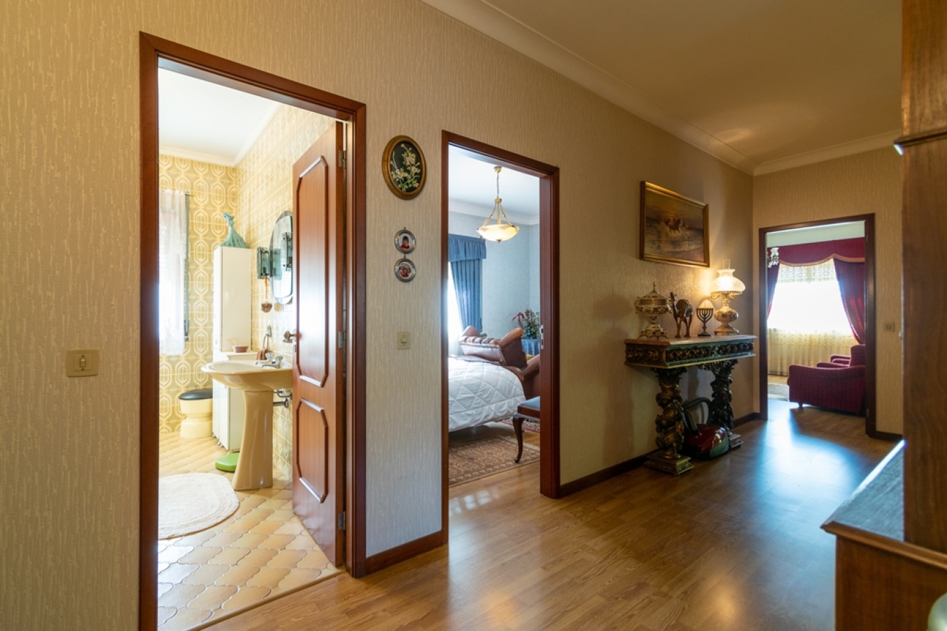Drei-Schlafzimmer-Villa mit Grundstück in Gondomar, zu verkaufen, Portugal_251003