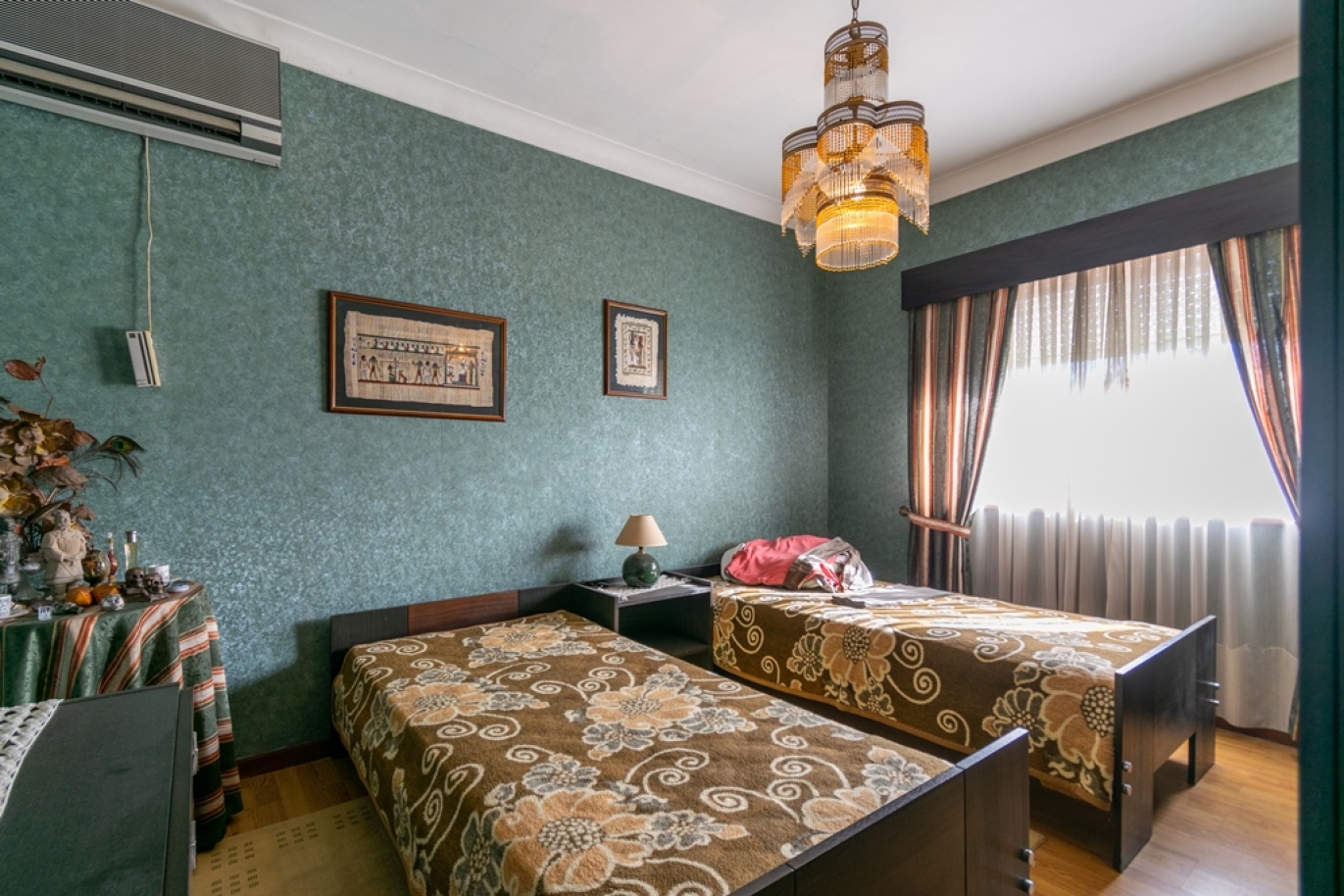 Drei-Schlafzimmer-Villa mit Grundstück in Gondomar, zu verkaufen, Portugal_251005