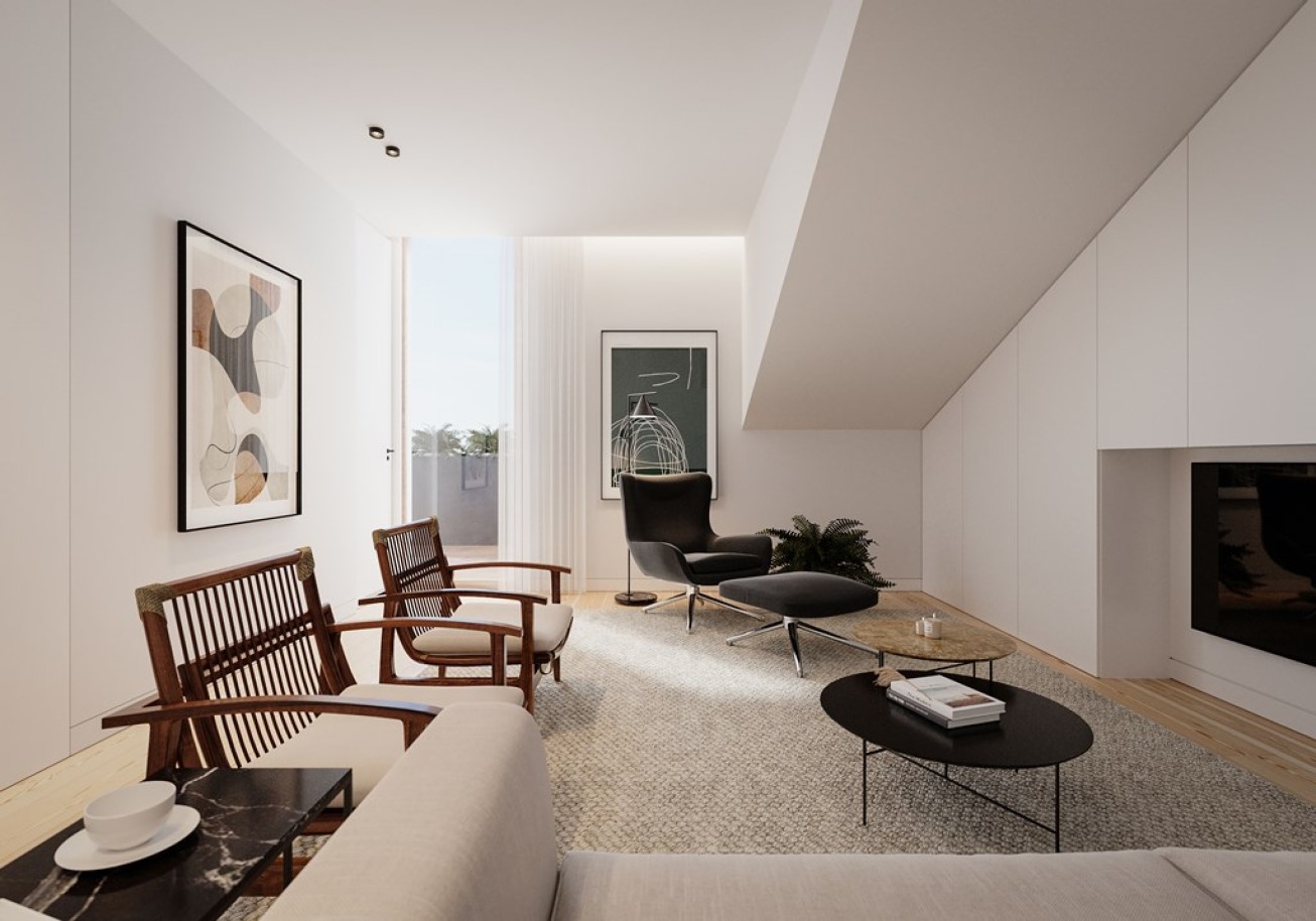 Piso dúplex de 4 dormitorios con balcón y terrazas, en venta en Oporto_251252