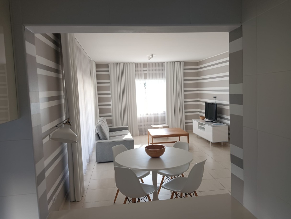 Modern apartment in resort with pool, for sale in Vilamoura, Algarve_251635