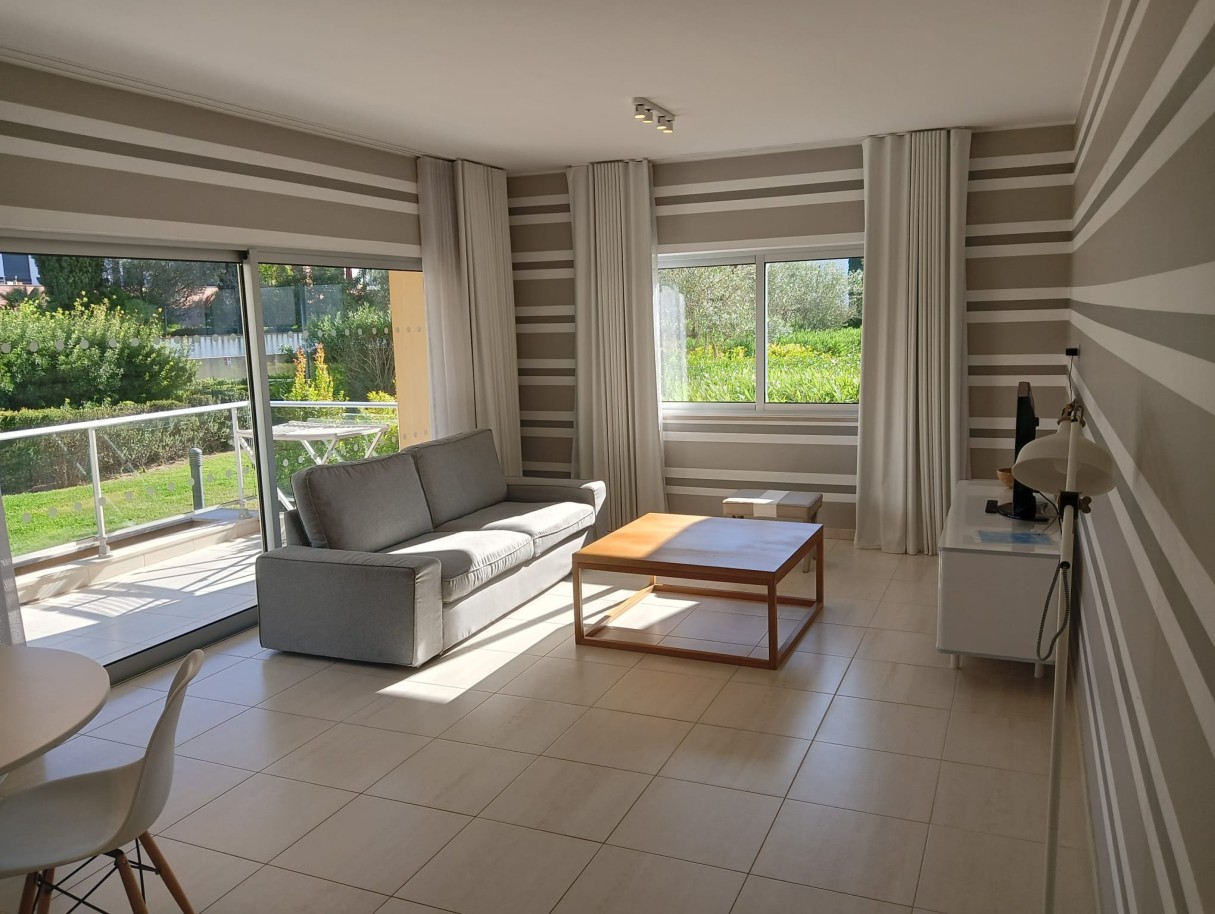 Modern apartment in resort with pool, for sale in Vilamoura, Algarve_251636