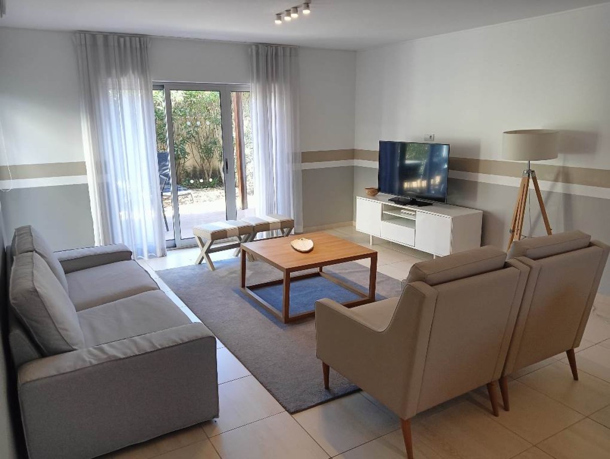 Moderna villa en complejo con piscina, en venta en Vilamoura, Algarve_252520