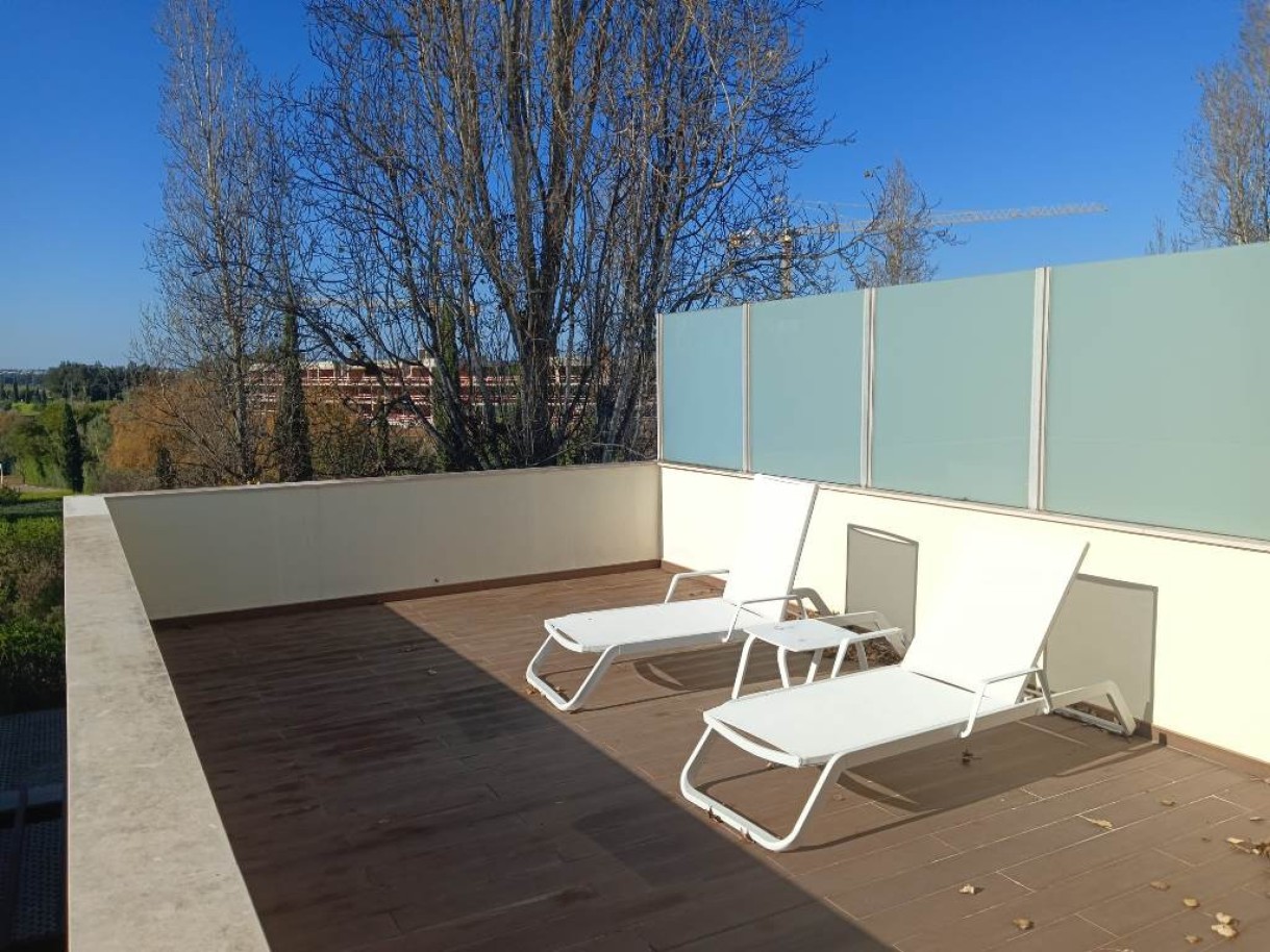Moderna villa en complejo con piscina, en venta en Vilamoura, Algarve_252524