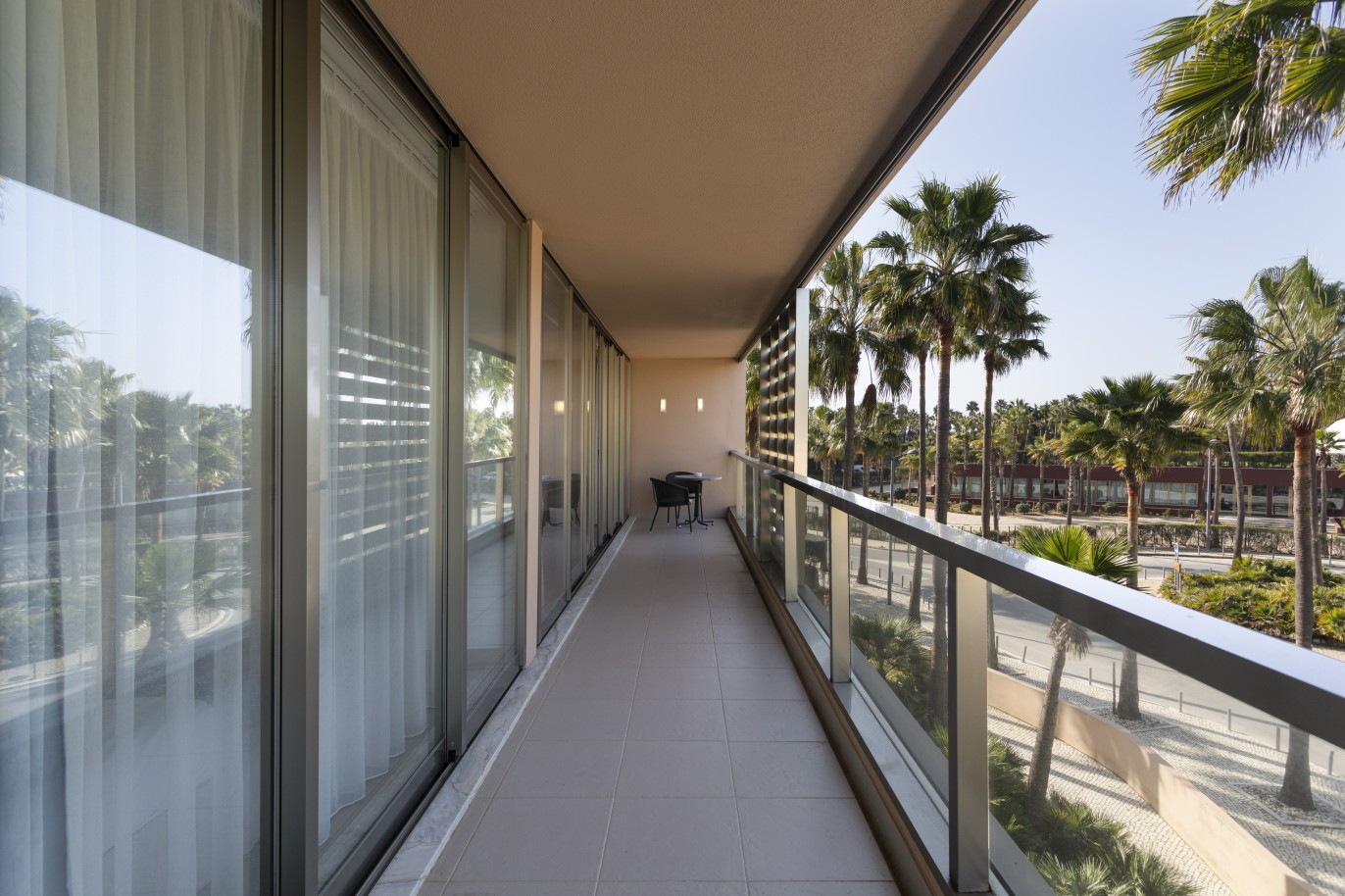 2-bedroom flat for sale in private condominium in Salgados, Algarve_253482