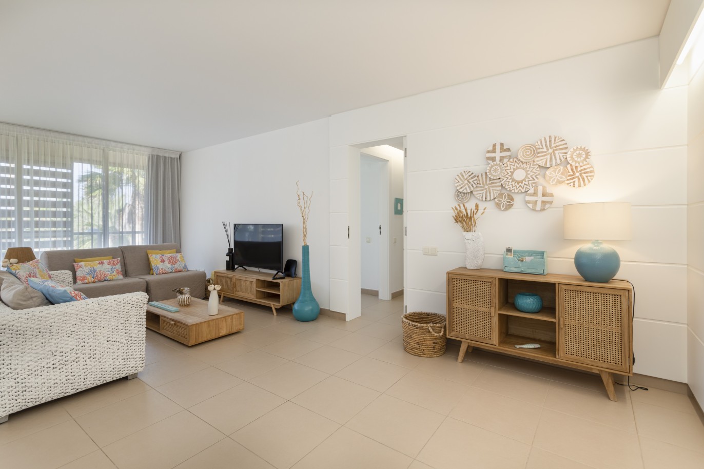 2-bedroom flat for sale in private condominium in Salgados, Algarve_253486