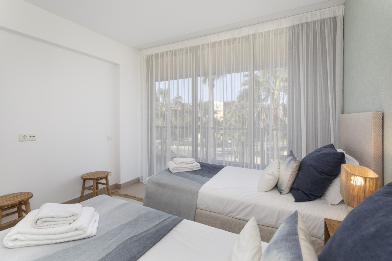 2-bedroom flat for sale in private condominium in Salgados, Algarve_253502