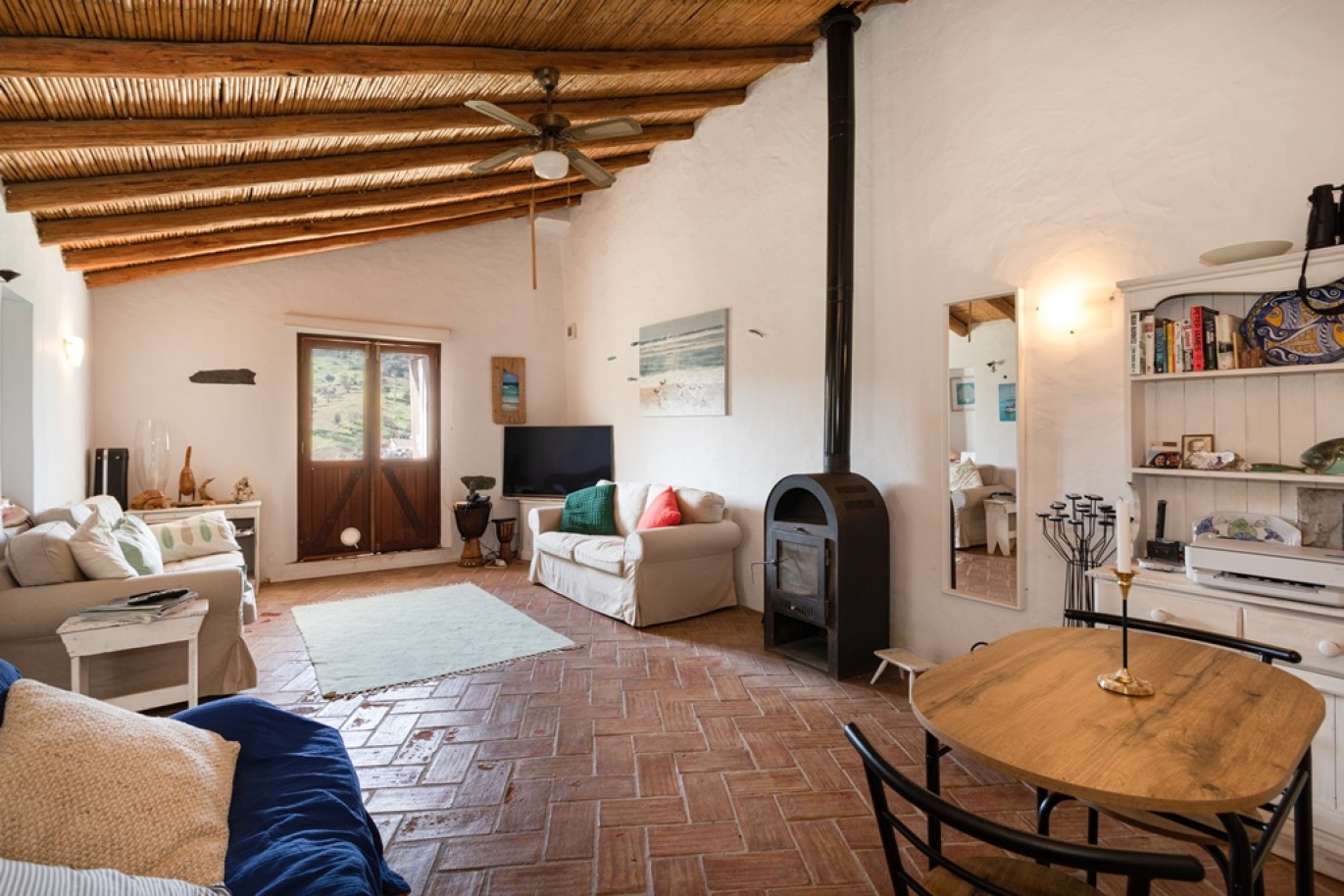 Fantastique villa indépendante de 5 chambres à vendre à Santa Catarina Fonte de Bispo, Algarve_253533