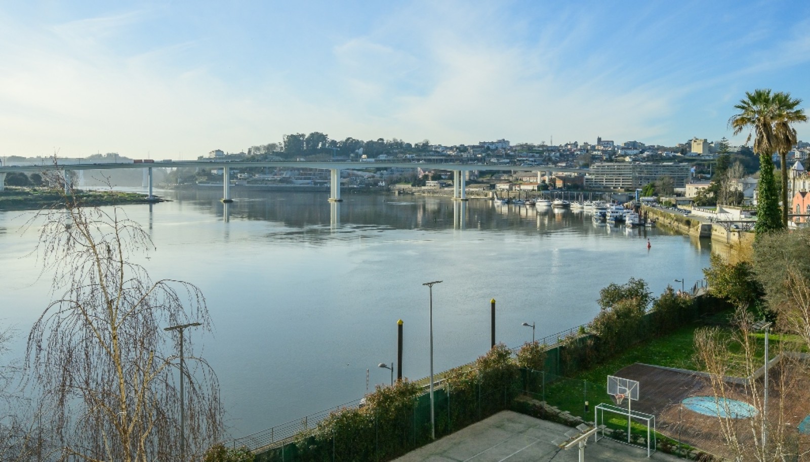 Four bedroom flat in front of the River Douro, for sale, in Valbom, Portugal_253584