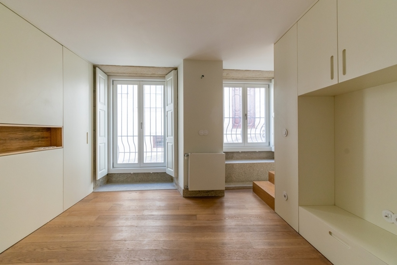 Apartamento T1 Duplex na baixa do Porto, para venda_253780