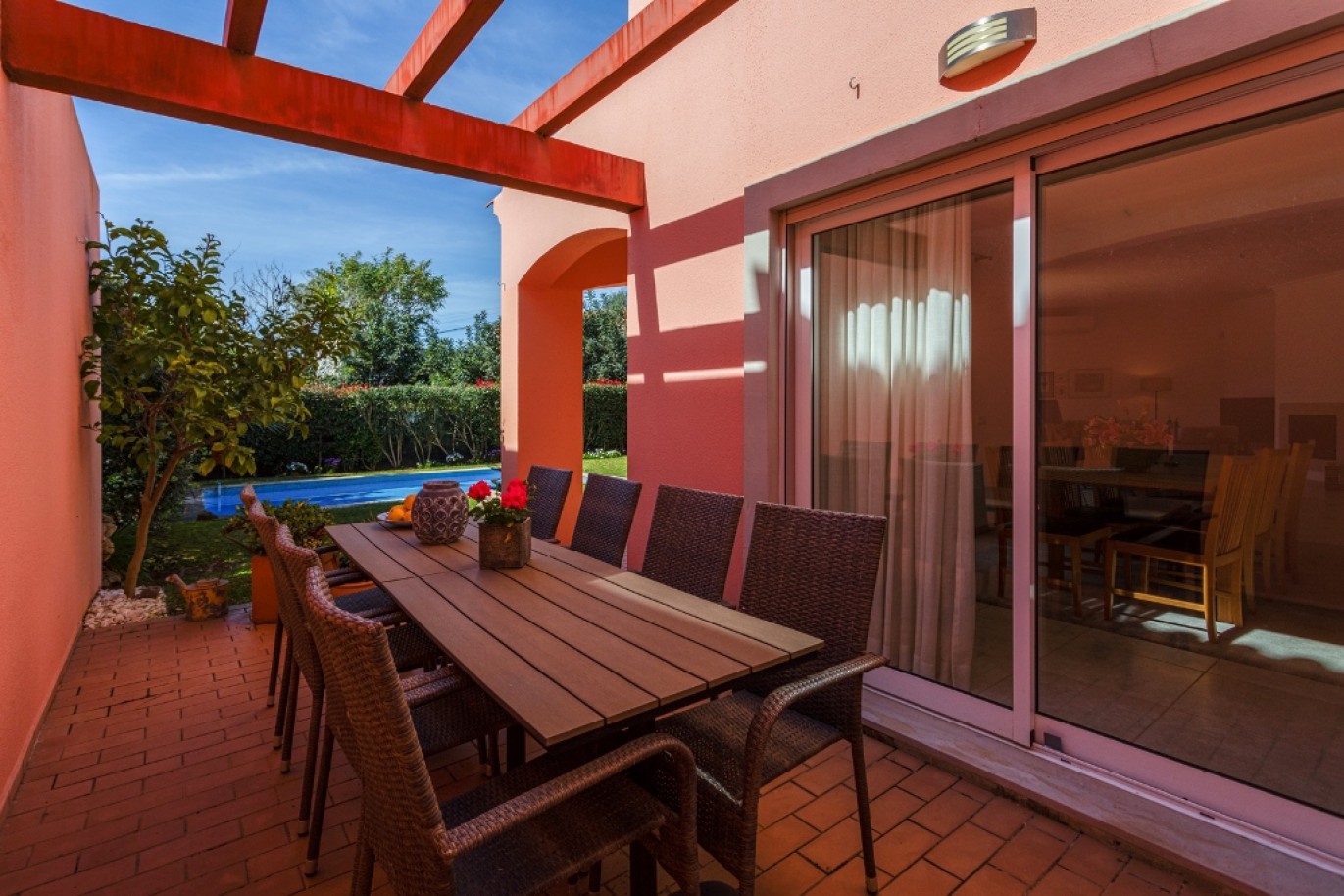 Fantástica villa independiente de 3 dormitorios en venta en Vilamoura, Algarve_253969