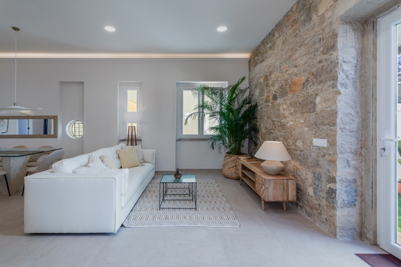 Fantástica villa reformada de 3 dormitorios situada en el centro de Loulé, Algarve_254631