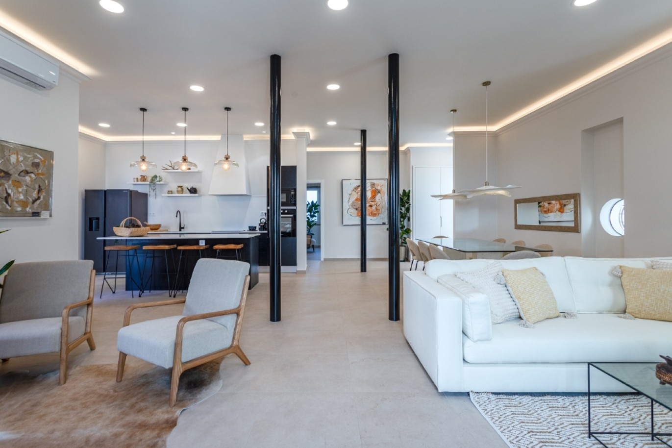 Fantastic refurbished 3-bedroom villa located in the centre of Loulé, Algarve_254633