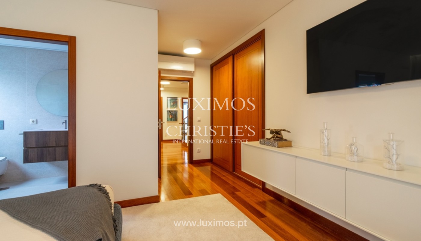 4 Bedroom Villa/Townhouse's Image 12