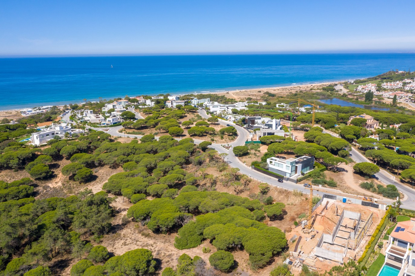 Lote de terreno, curta distância da praia, para venda em Vale do Lobo, Algarve_255024