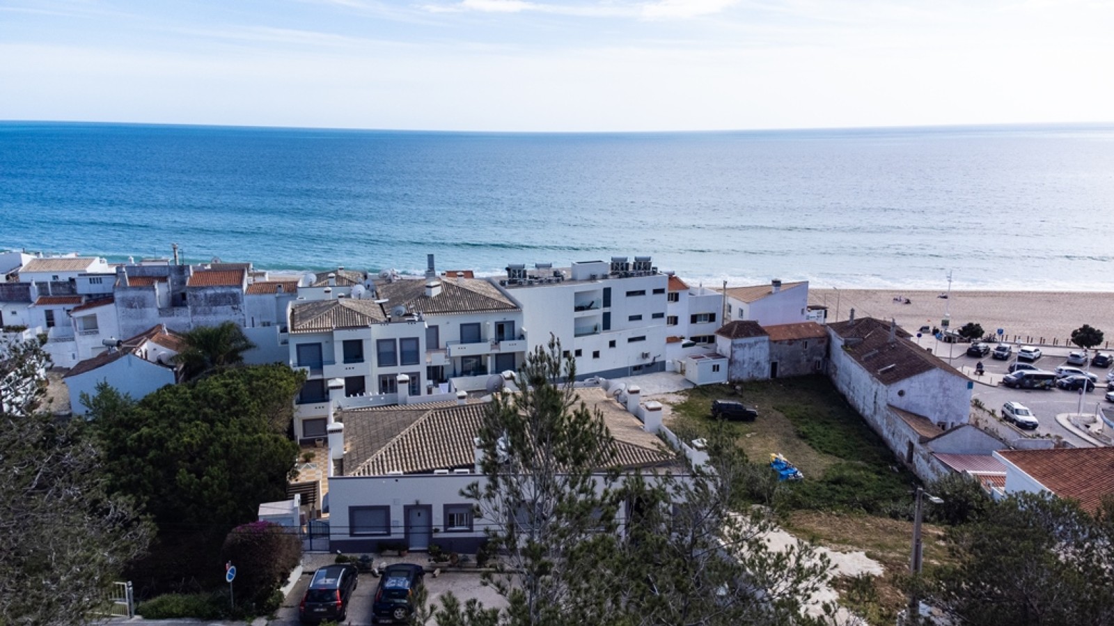 Terrain à bâtir, avec vue sur la mer, à Praia da Salema, Algarve_255523