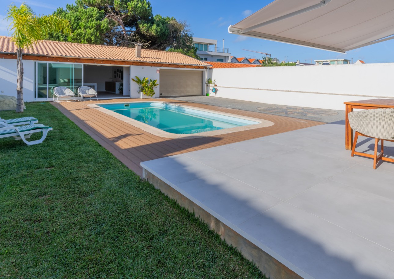 Villa with pool and views of the Ria, for sale, in Praia da Barra, Aveiro, Portugal_256111