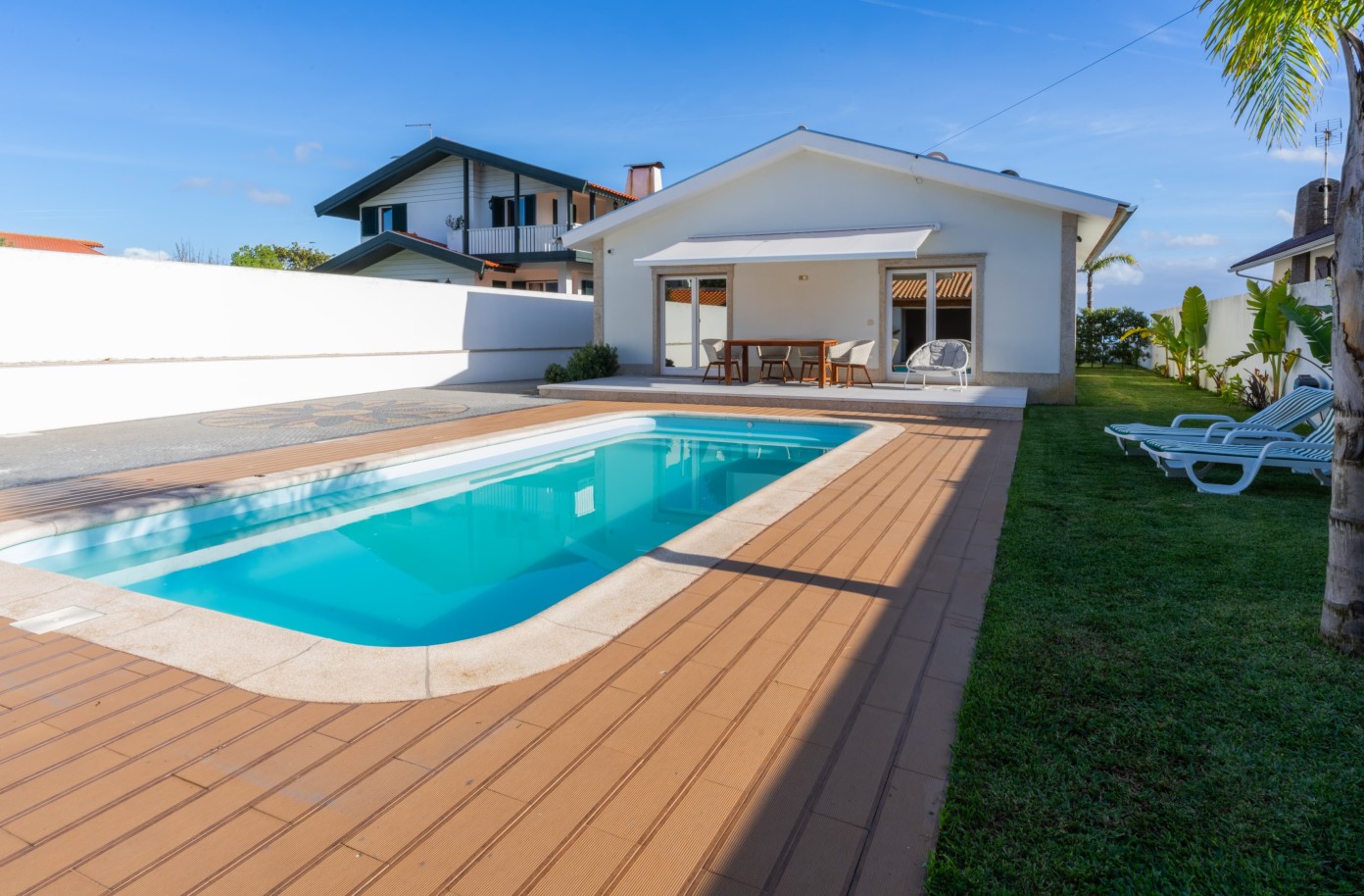 Villa with pool and views of the Ria, for sale, in Praia da Barra, Aveiro, Portugal_256112