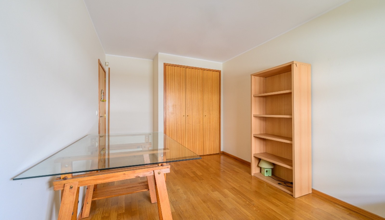 Apartamento T3, para venda, em Paranhos, no Porto _256600