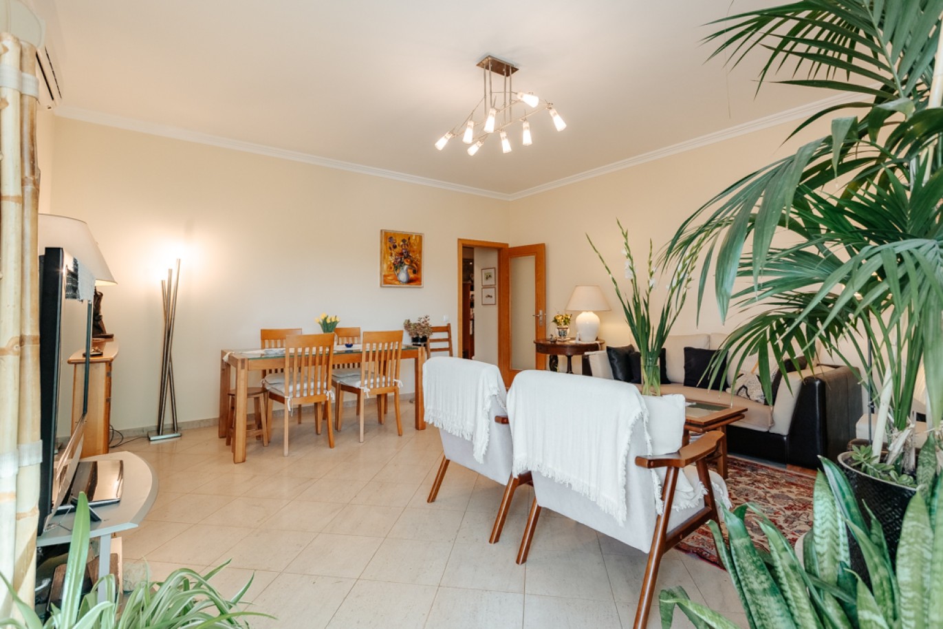 Fantastic 2-bedroom apartment for sale in Portimão, Algarve_257084