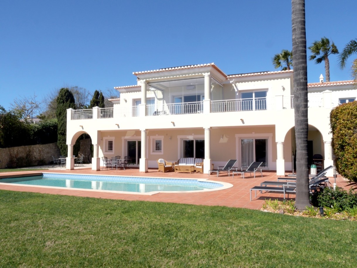 Fantastic 4-bedroom villa with pool and sea views in Luz, Lagos, Algarve_257092