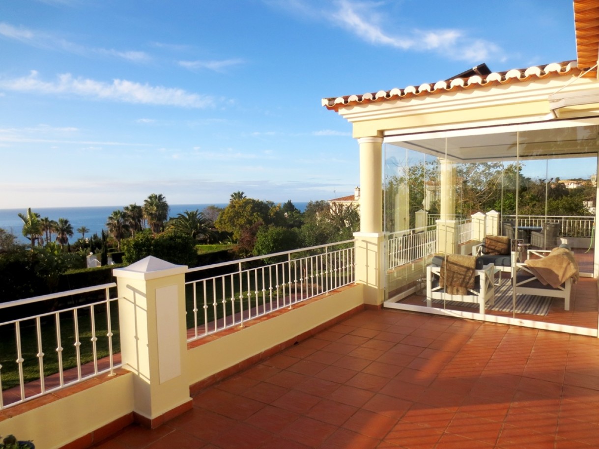 Fantastic 4-bedroom villa with pool and sea views in Luz, Lagos, Algarve_257104