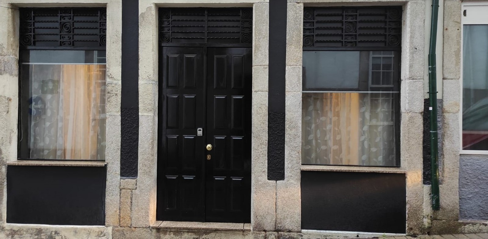 Historisches Gebäude in Porto zu verkaufen, Portugal_257535