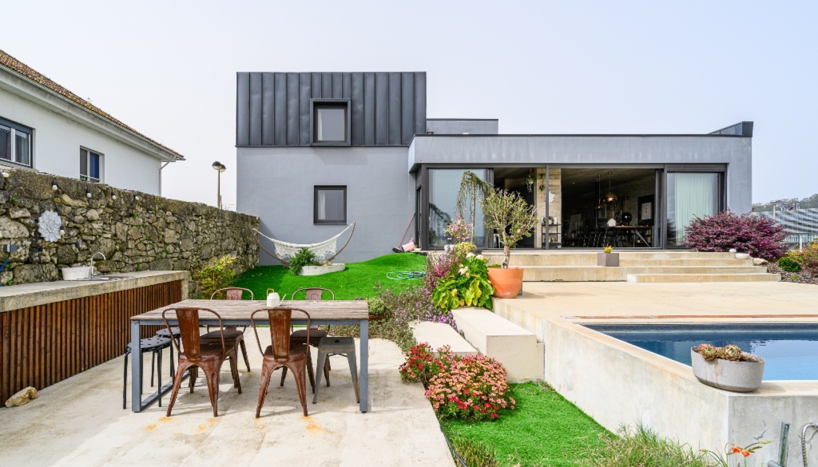 Four bedroom villa with pool and views of the Douro River in Porto, Portugal_257834